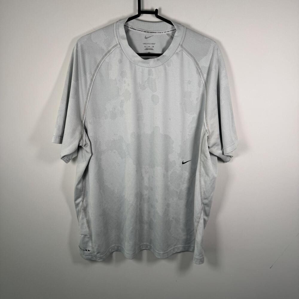Nike Shirt Mens XL Gray Dri-FIT ADV Camo Mesh Running Performance Tee Athletic